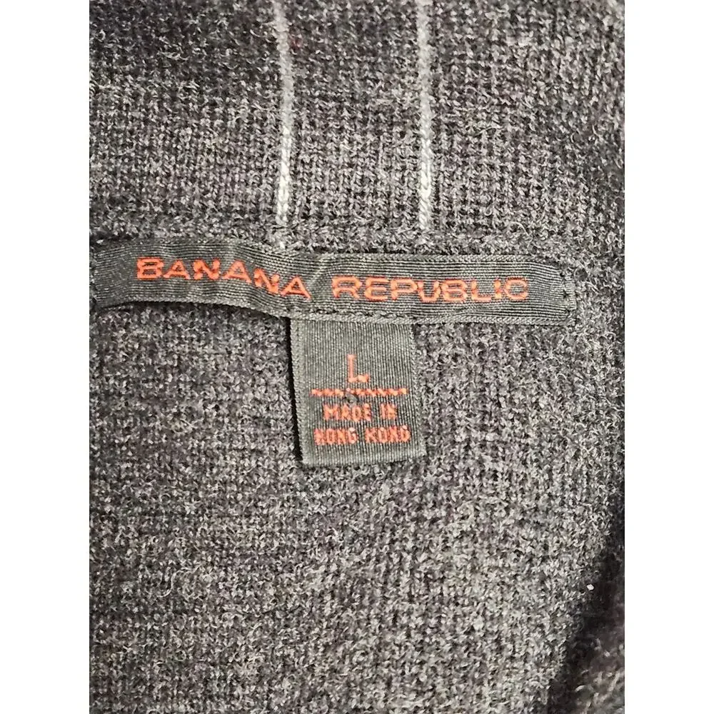Banana Republic critical size